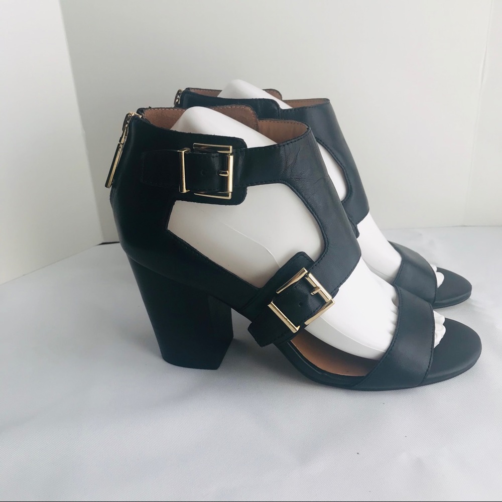 Tommy Hilfiger heels sandals.